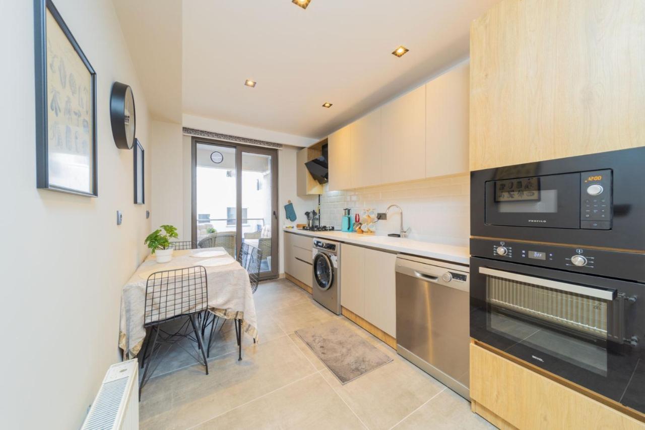 Daire Comfy Flat With Balcony Close To Konyaalti Beach